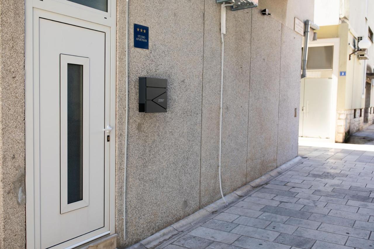 Susur - By Hoxilis Apartment Zadar Bagian luar foto
